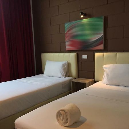 Hotel The Zell Buriram Exteriér fotografie