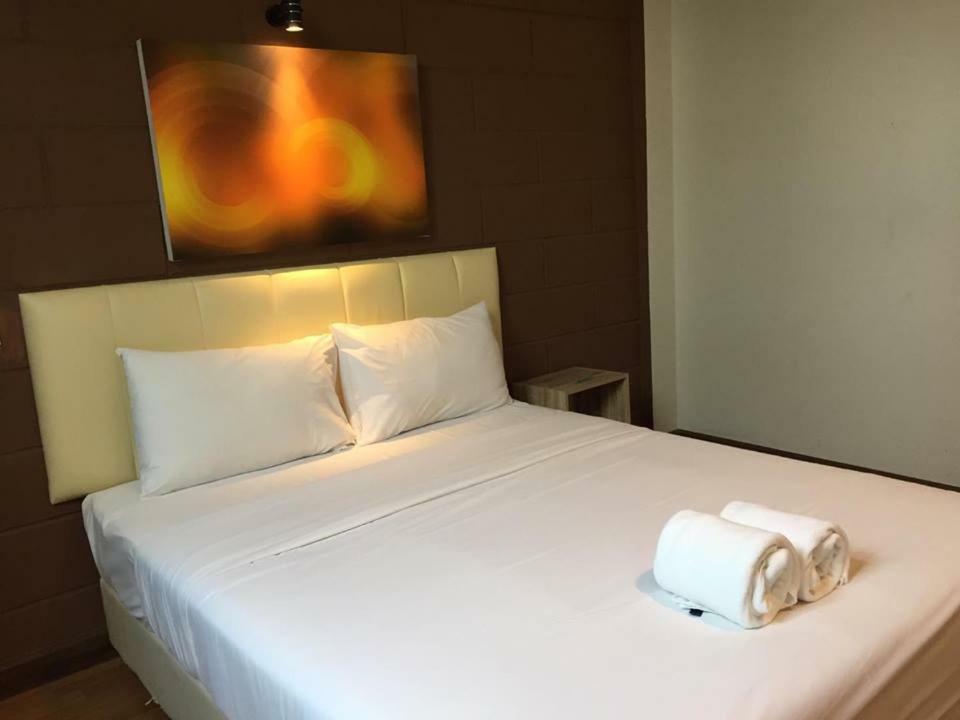 Hotel The Zell Buriram Exteriér fotografie